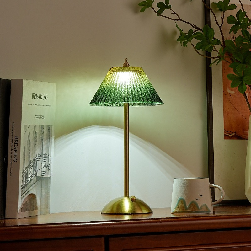 Wedding Led - Lampada da Tavolo in Vetro Verde