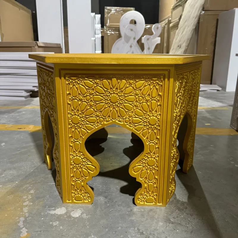 Tavolo Rotondo Dorato con Moti - Indian Wedding Decor Supply recensione e prezzo