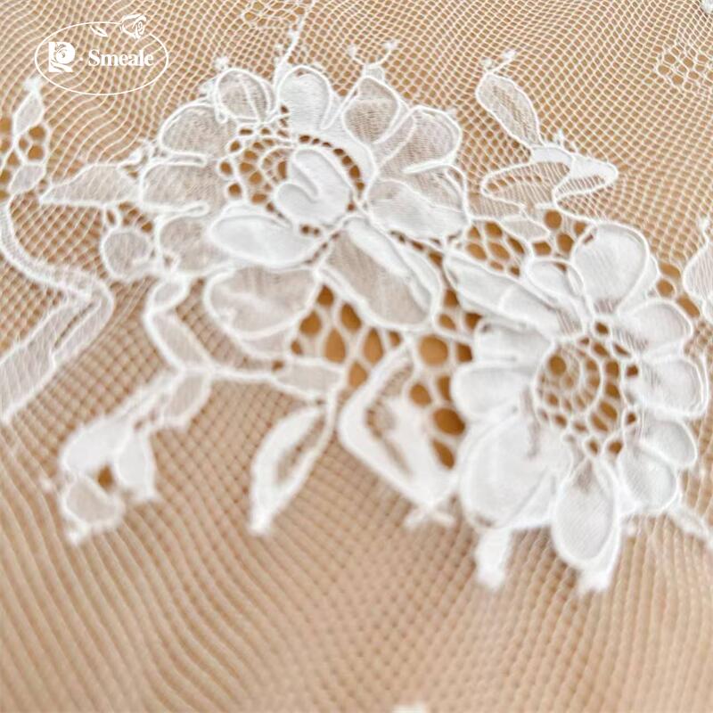 3 metri. Tessuto in pizzo con  - Wedding Dress Supply recensione e prezzo